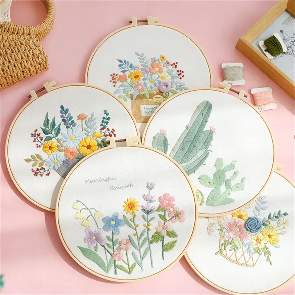 Kit Bordado Flores com Bastidor
